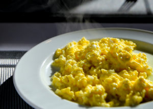 basic-scrambled-eggs-lg