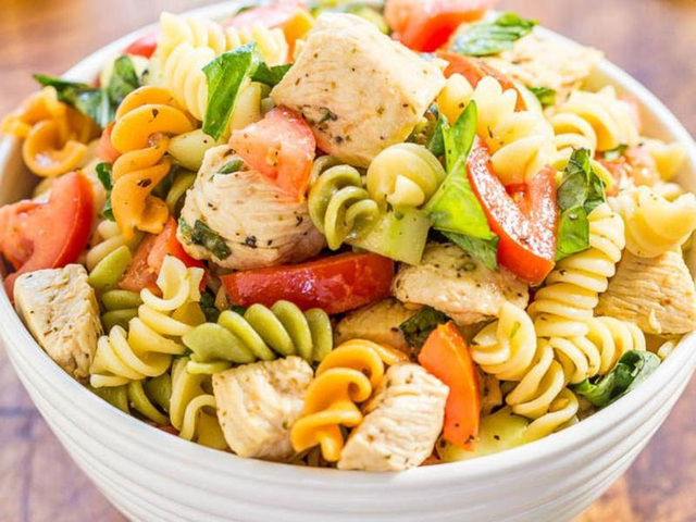 Italian Chicken Pasta Salad